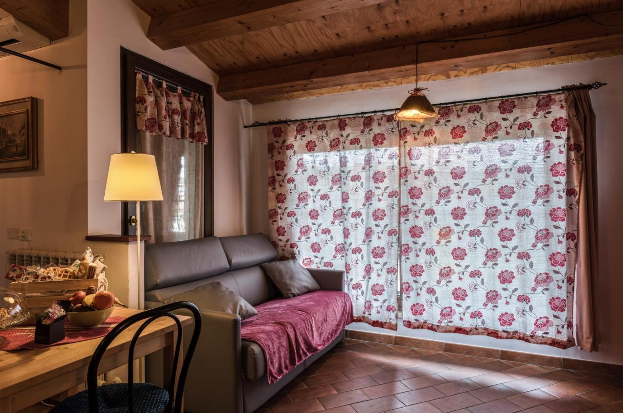 Happy Home Hosting Rieti Extérieur photo